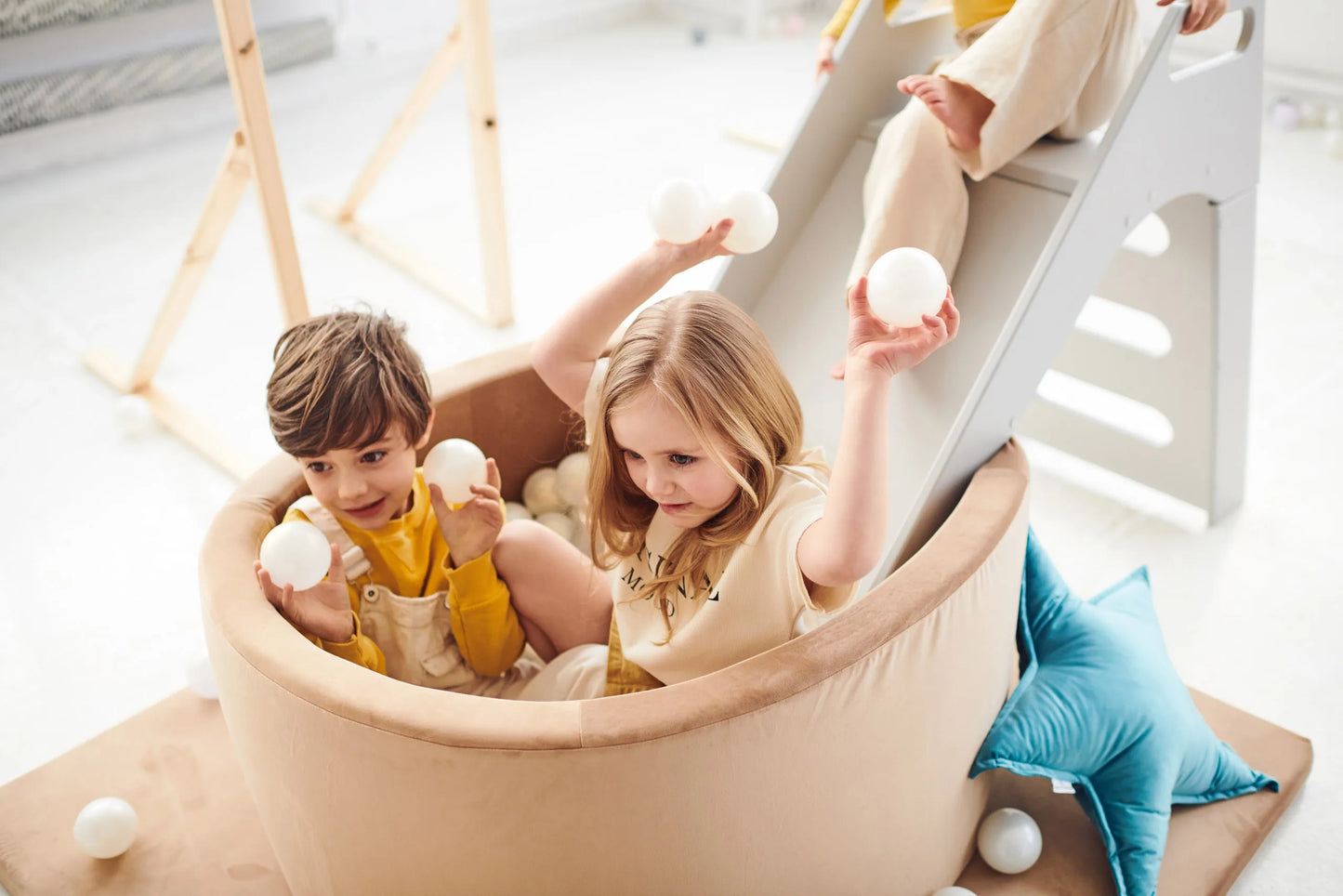 Piscine a balle marron en coton