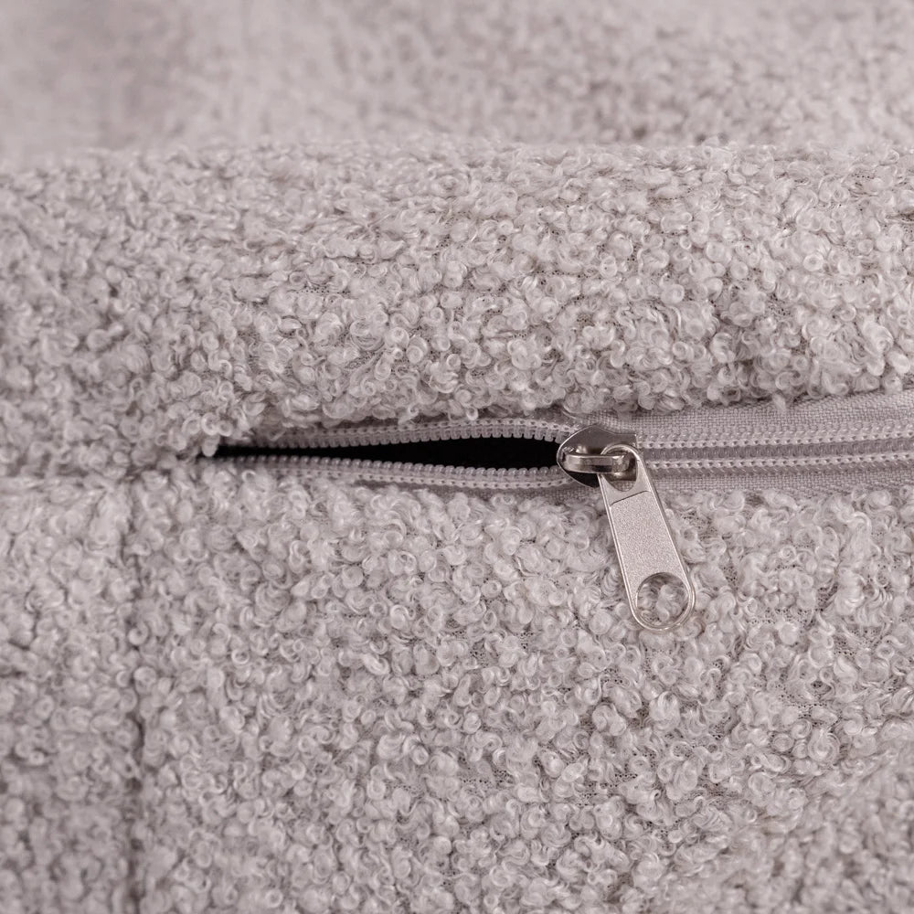 Fermeture du pouf enfant bouclette gris